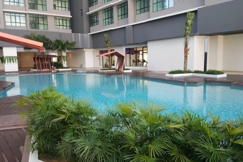 Conezion, Nice View, Beside Ioi City Mall, Opposite Hospital Serdang, Beside Uniteen And Upm, Putrajaya Exterior foto